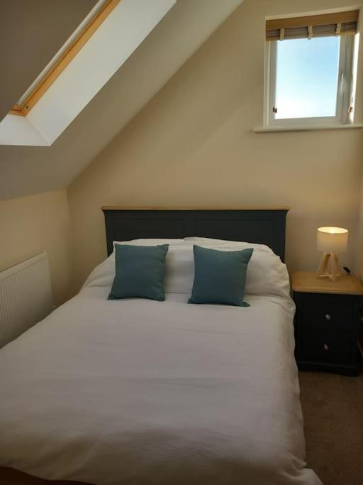 Appartement Roomy Penthouse 2 Double Bed - Spacious - Beeston - Free Secure Parking -